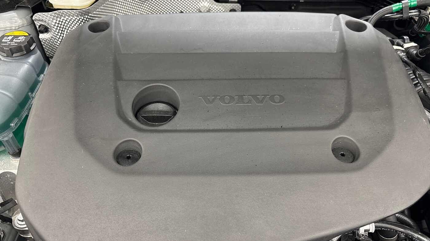 Used Volvo XC40 2025 for sale - 77799261: Photo 15