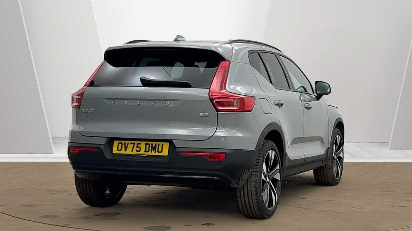 Used Volvo XC40 2025 for sale - 77799261: Photo 3