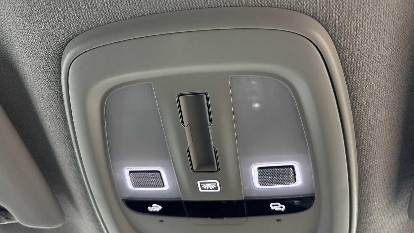 Used Volvo XC40 2025 for sale - 77799261: Photo 33