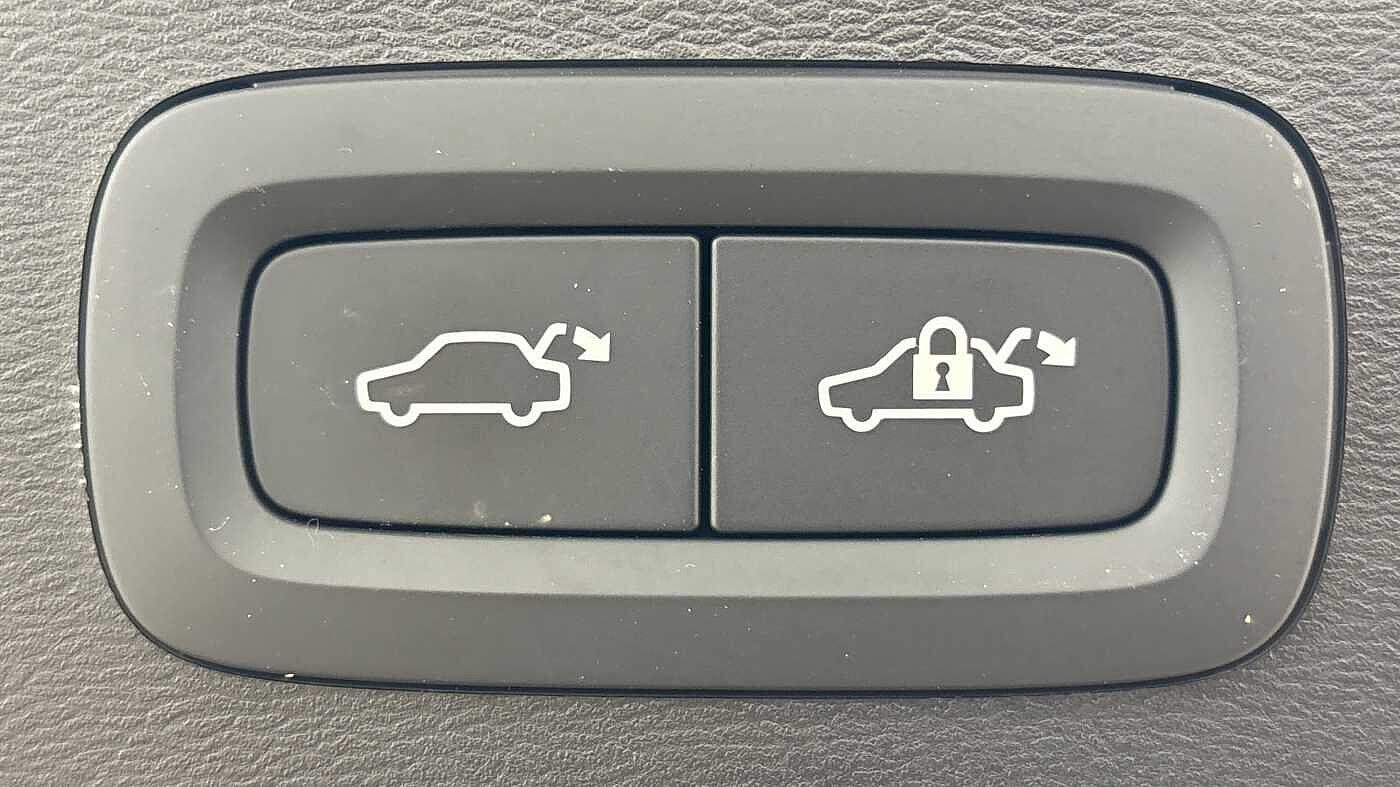 Used Volvo XC40 for sale - 77192018: Photo 19