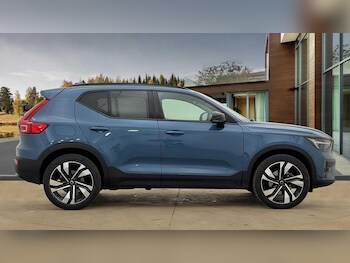 Used Volvo XC40 2025 for sale - 77192018: Photo