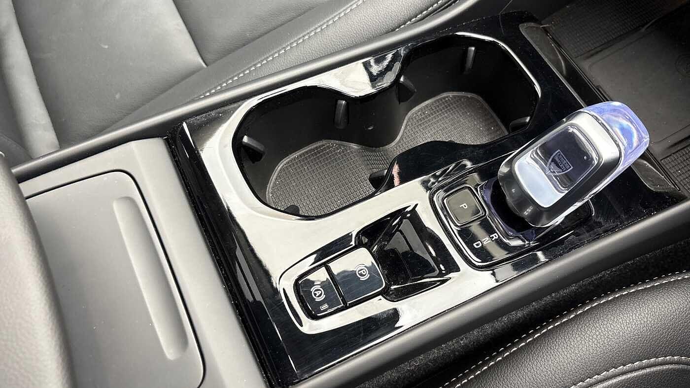 Used Volvo XC40 for sale - 77192018: Photo 32