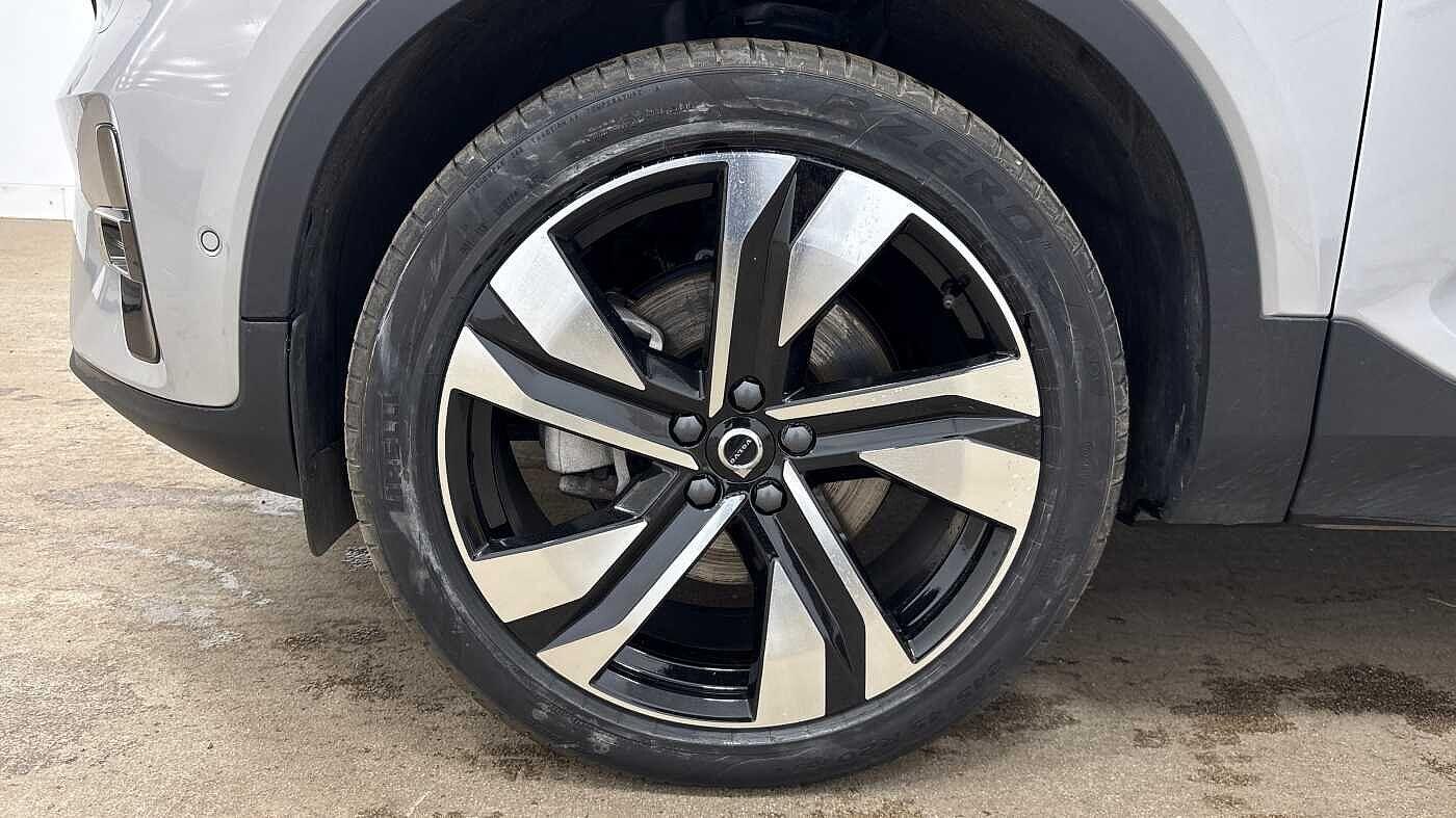 Used Volvo XC40 for sale - 77190439: Photo 16