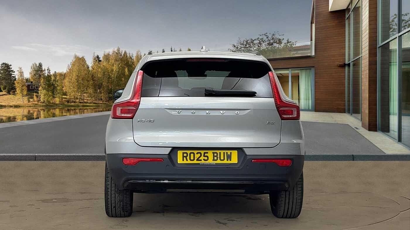 Used Volvo XC40 for sale - 77190439: Photo 4