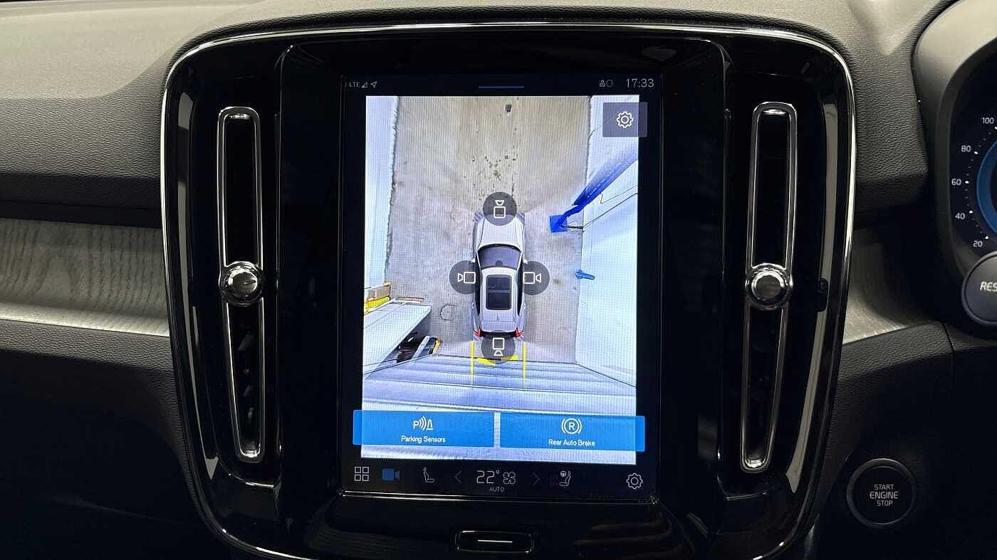 Used Volvo XC40 for sale - 77190439: Photo 42