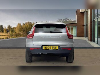 Used Volvo XC40 2025 for sale - 77190439: Photo