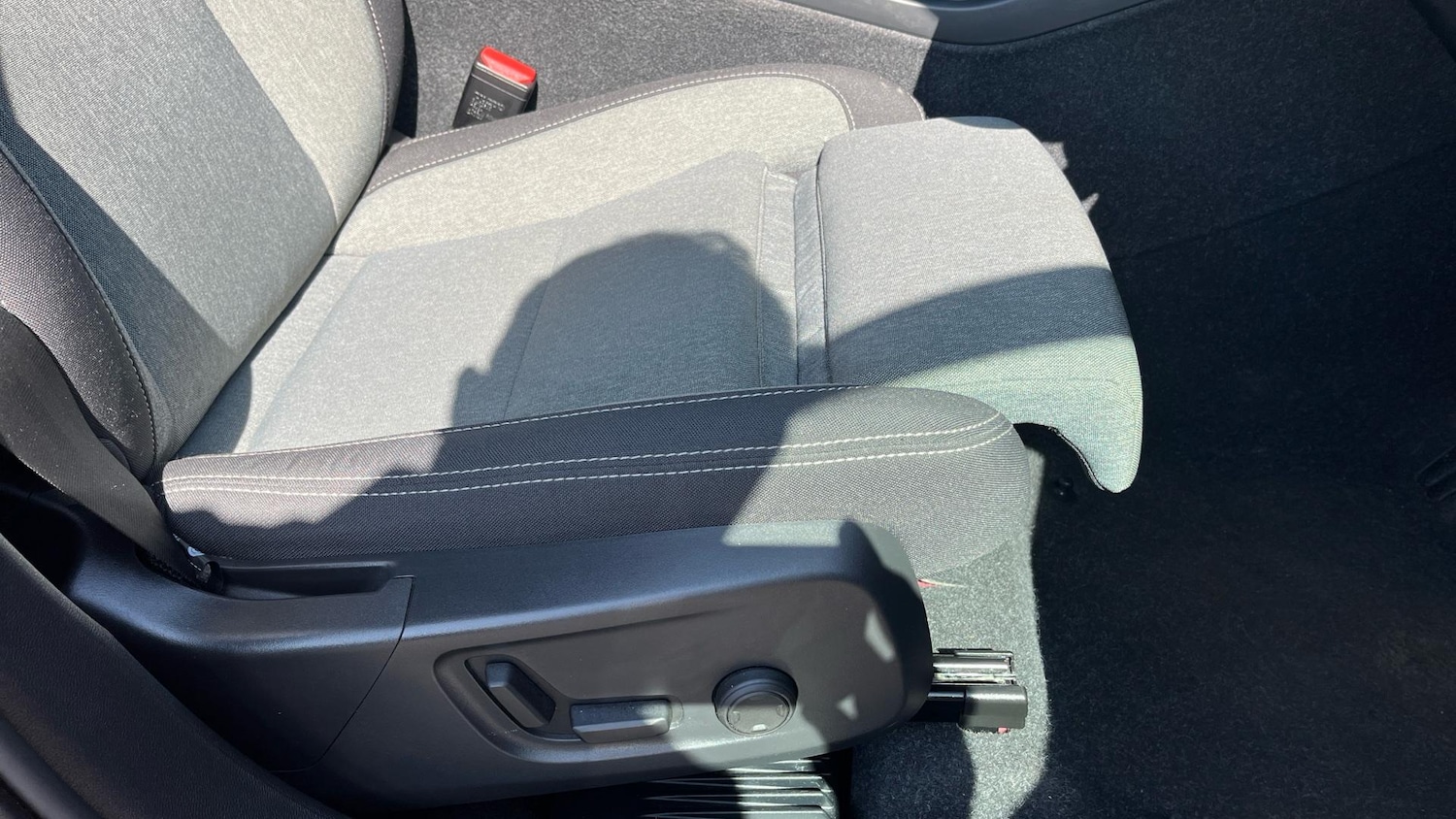 Used Volvo XC40 2024 for sale - 76865764: Photo 27