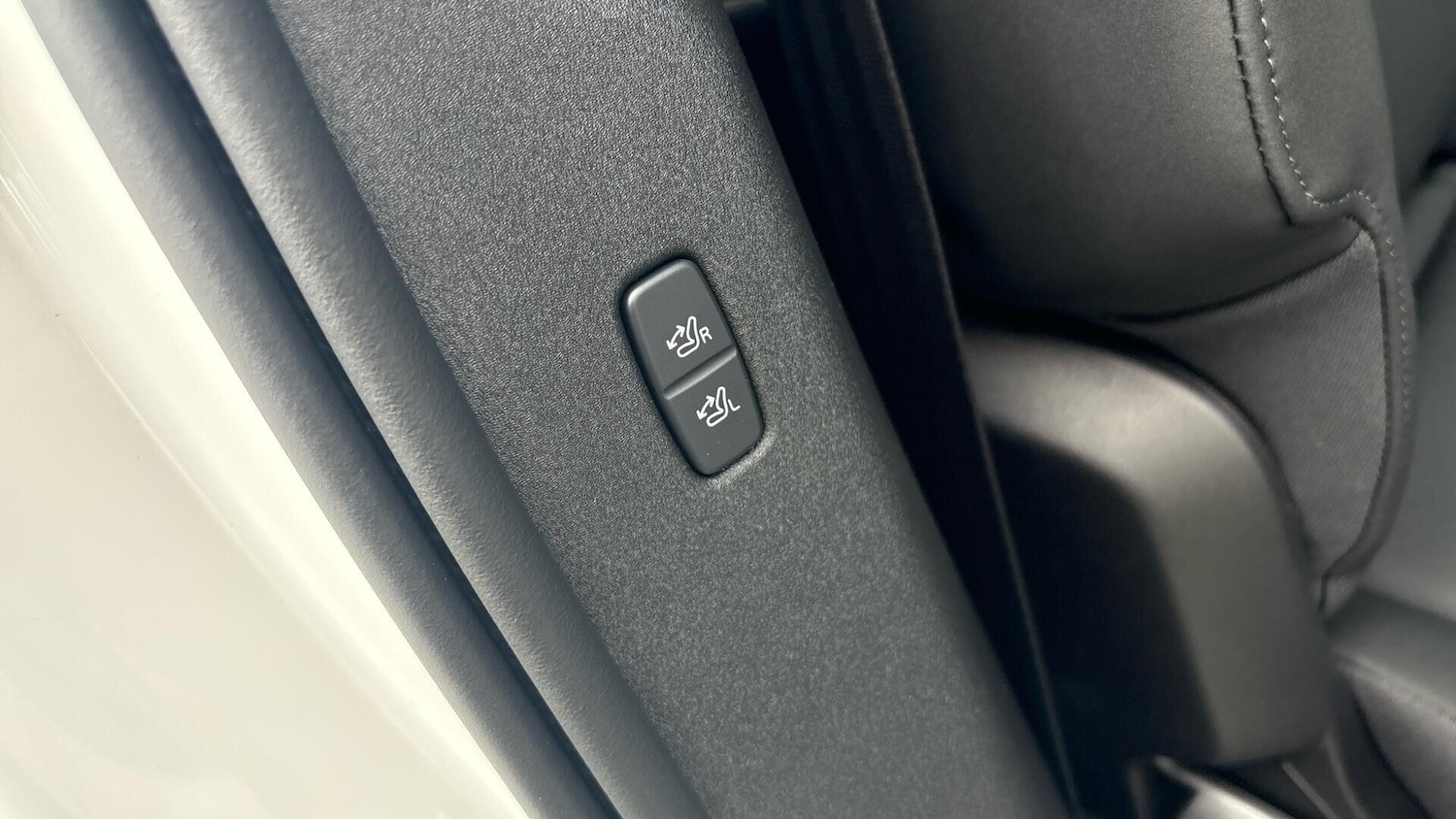 Used Volvo EX90 for sale - 77345627: Photo 16