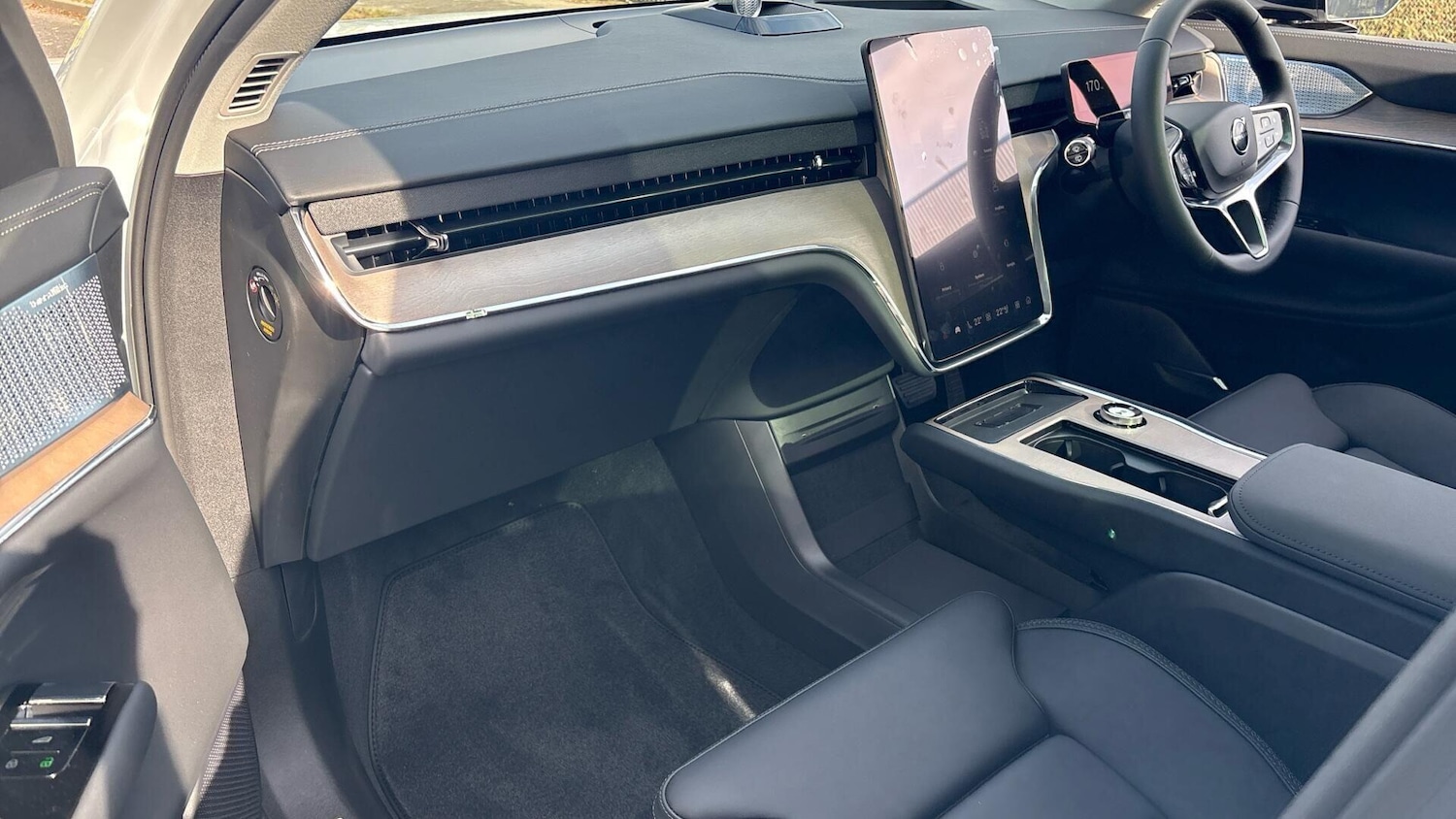 Used Volvo EX90 for sale - 77345627: Photo 35