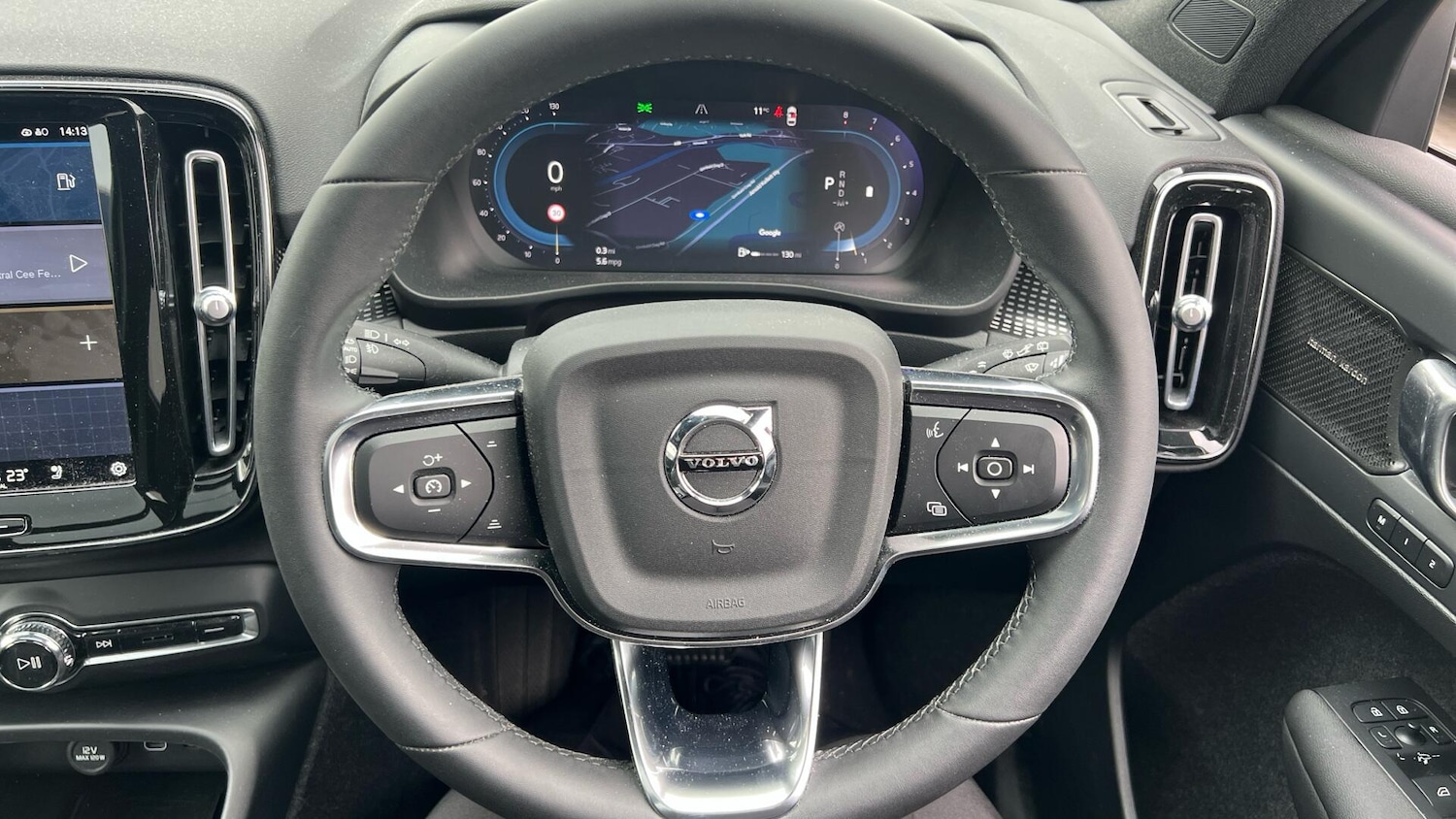 Used Volvo XC40 2024 for sale - 78171553: Photo 10