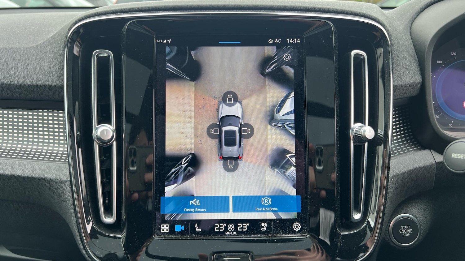 Used Volvo XC40 2024 for sale - 78171553: Photo 18