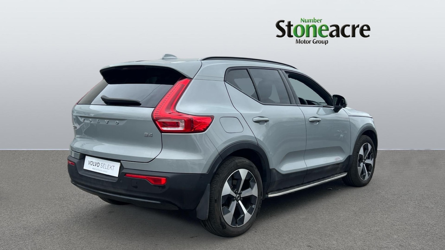 Used Volvo XC40 2024 for sale - 78171553: Photo 2