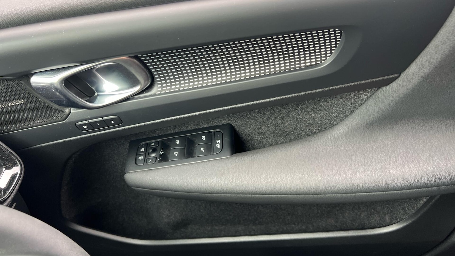 Used Volvo XC40 2024 for sale - 78171553: Photo 27