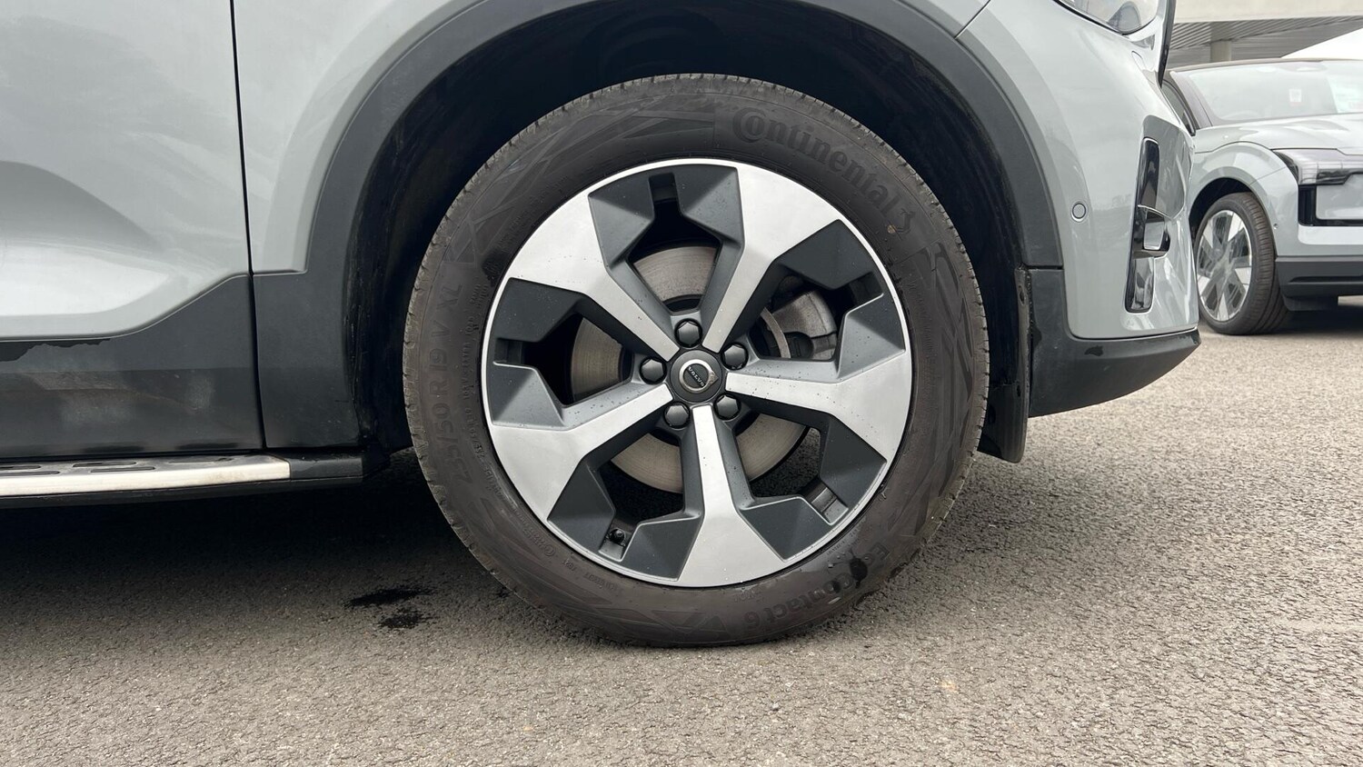 Used Volvo XC40 2024 for sale - 78171553: Photo 9