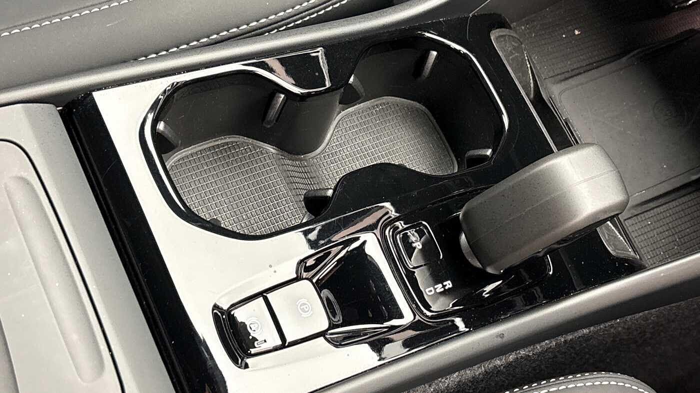 Used Volvo XC40 for sale - 78136439: Photo 31