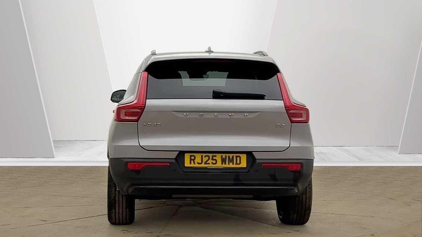Used Volvo XC40 for sale - 78136439: Photo 4