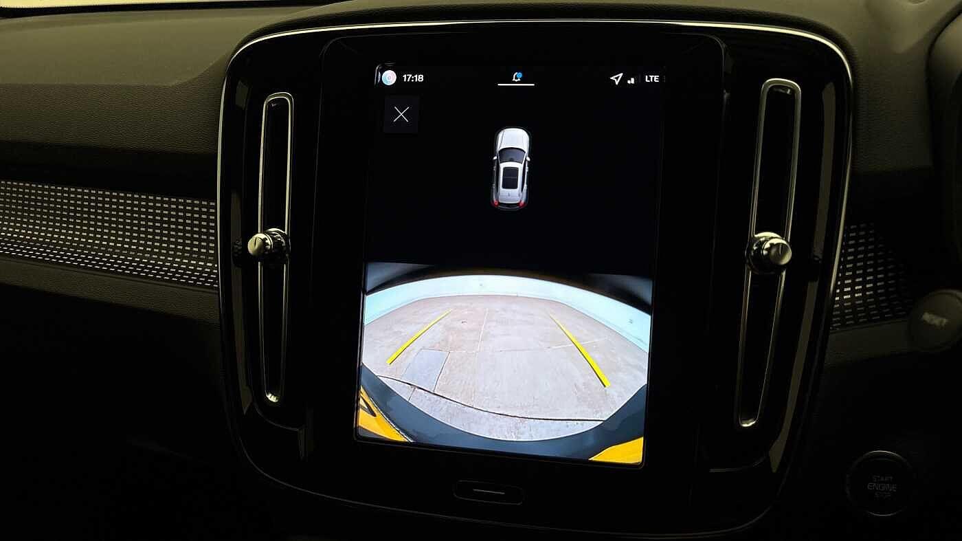 Used Volvo XC40 for sale - 78136439: Photo 41