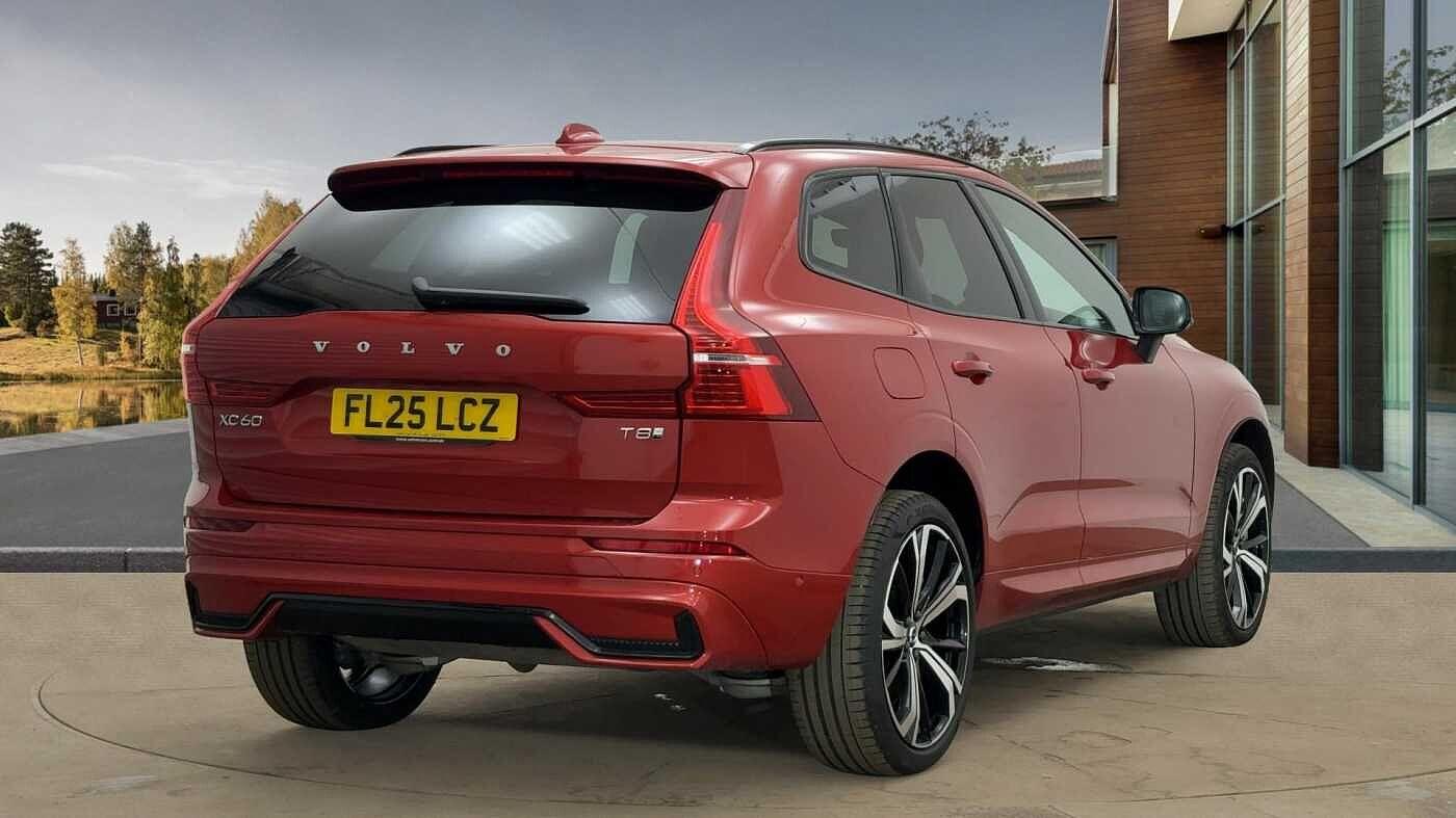Used Volvo XC60 2025 for sale - 77090811: Photo 3