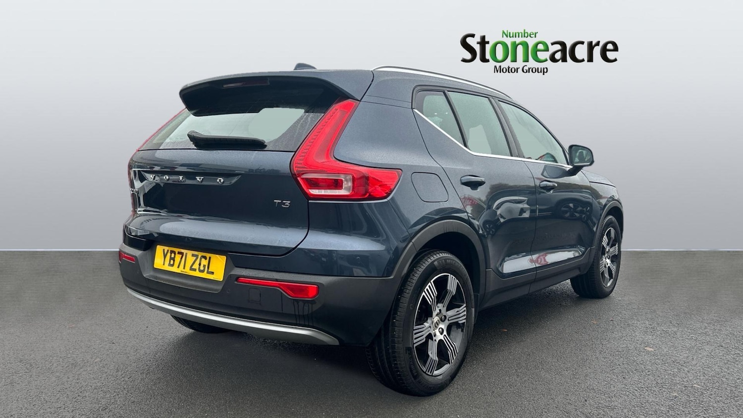 Used Volvo XC40 2022 for sale - 77267027: Photo 2