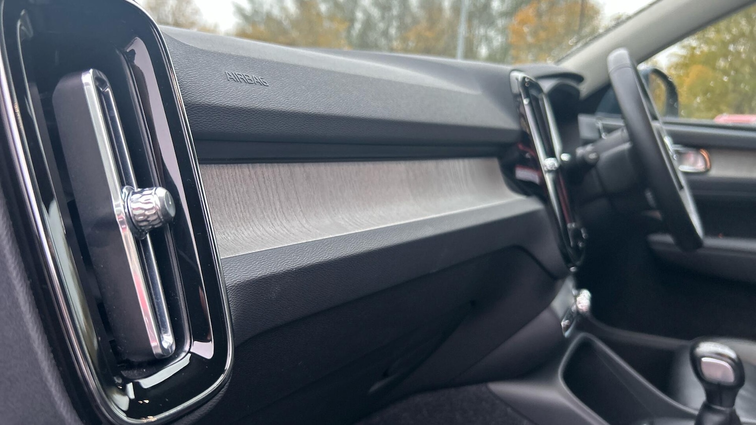 Used Volvo XC40 2022 for sale - 77267027: Photo 39