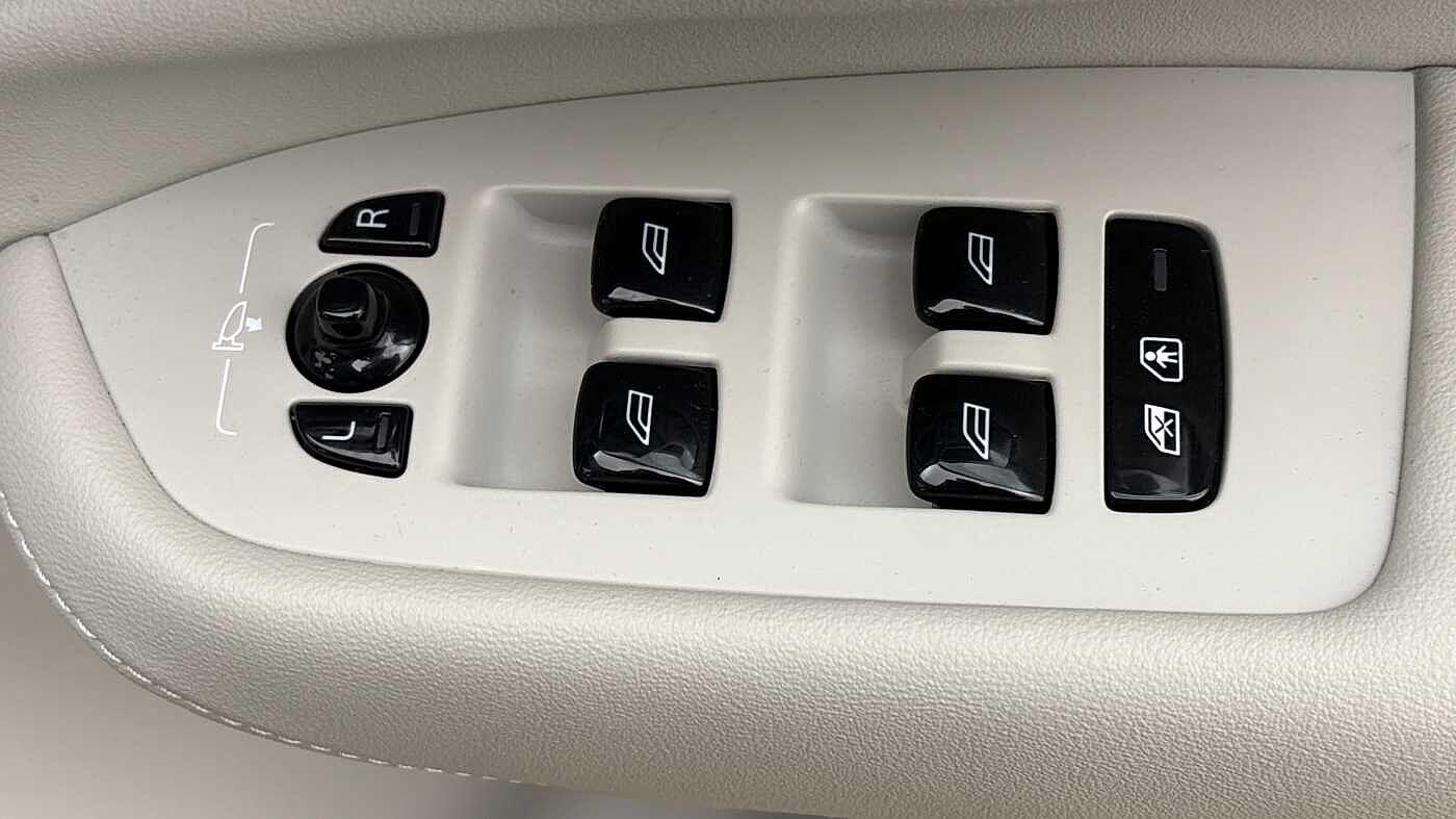 Used Volvo XC90 2025 for sale - 78020101: Photo 25