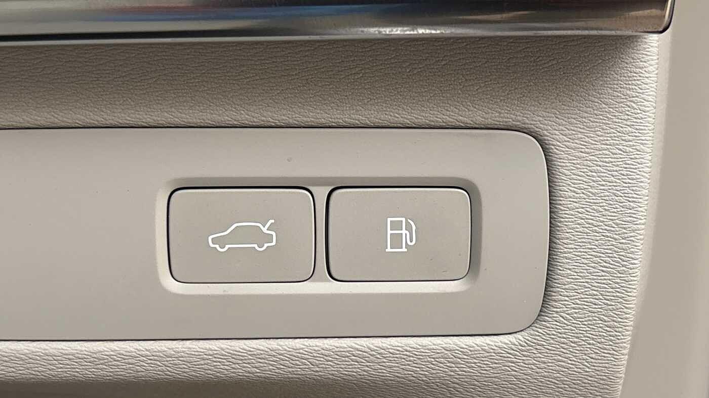 Used Volvo XC90 2025 for sale - 78020101: Photo 30