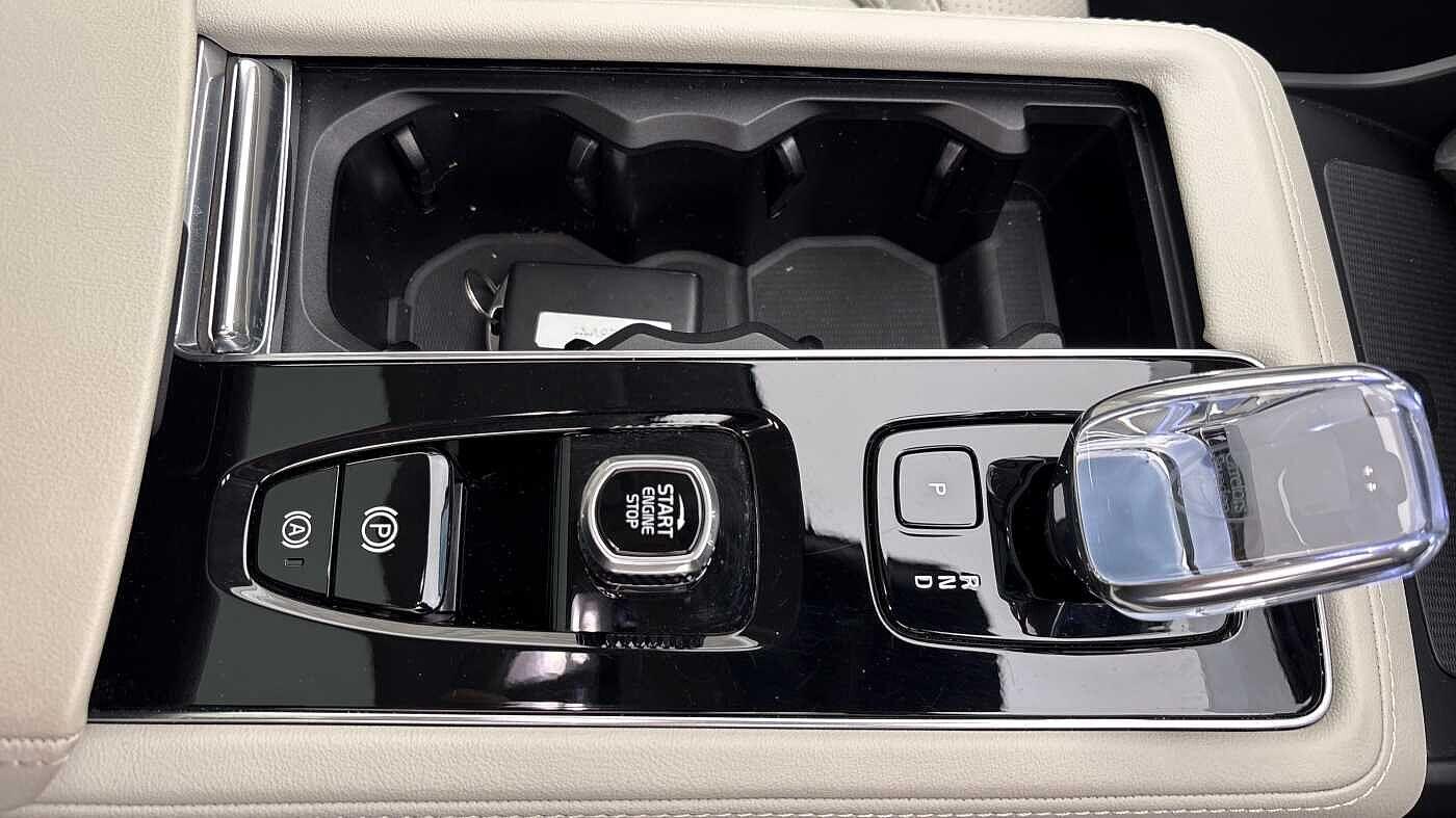 Used Volvo XC90 2025 for sale - 78020101: Photo 32