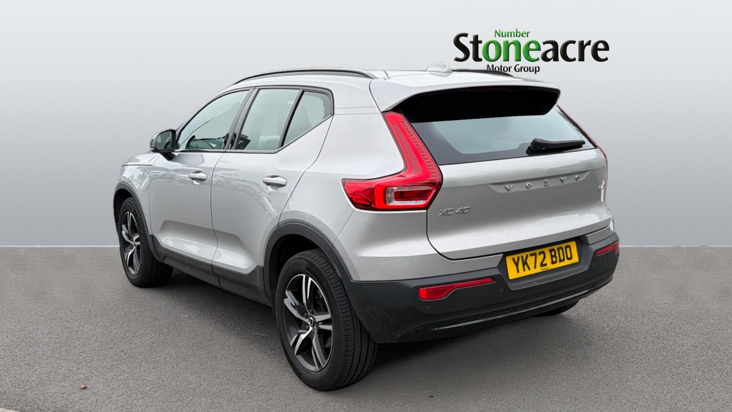 Used Volvo XC40 2022 for sale - 77162896: Photo 2