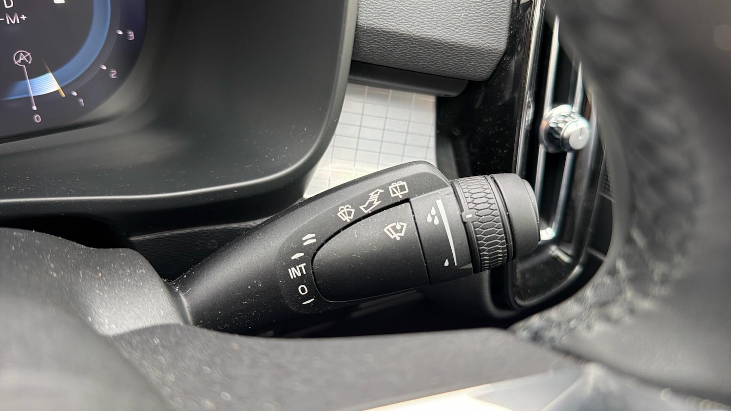 Used Volvo XC40 2022 for sale - 77162896: Photo 20