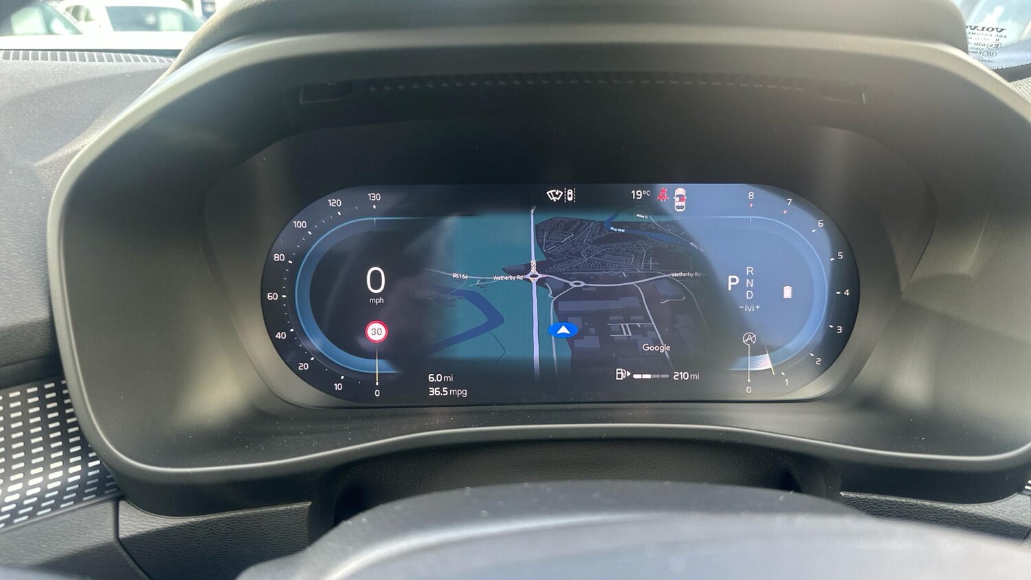 Used Volvo XC40 2025 for sale - 76251121: Photo 12