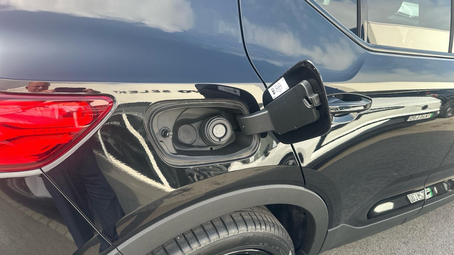 Used Volvo XC40 2025 for sale - 76251121: Photo 25