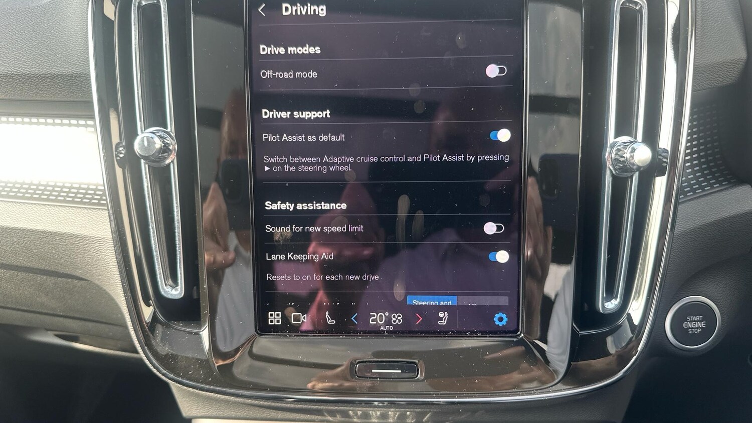 Used Volvo XC40 2025 for sale - 76251121: Photo 38