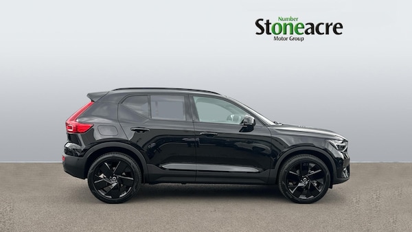 Used Volvo XC40 2025 for sale - 76251121: Photo 4