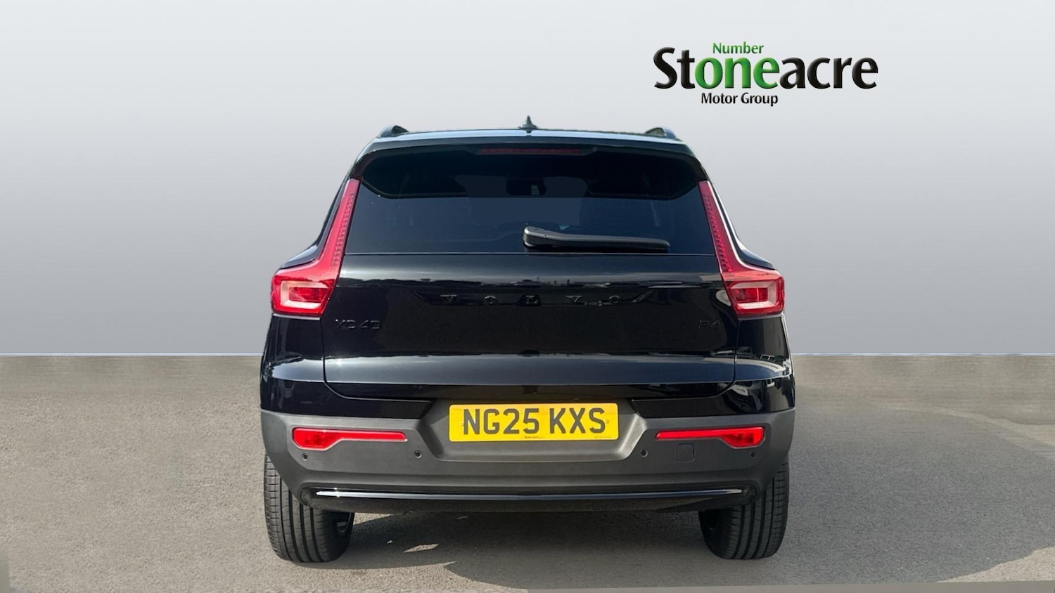 Used Volvo XC40 2025 for sale - 76251121: Photo 8