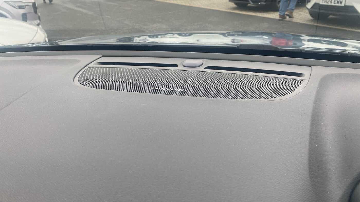 Used Volvo XC40 for sale - 78115318: Photo 25