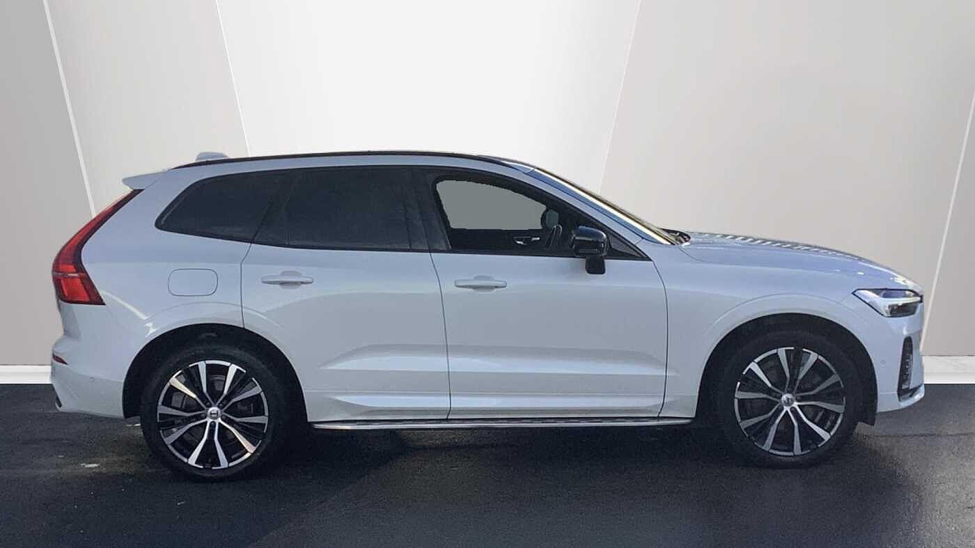 Used Volvo XC60 2023 for sale - 77215999: Photo 3