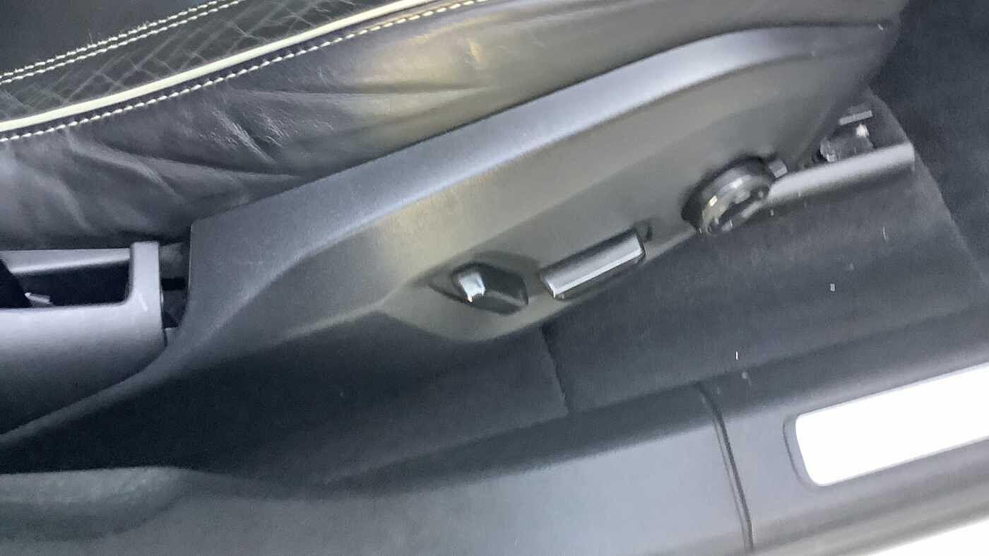 Used Volvo XC60 2023 for sale - 77215999: Photo 30