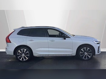 Used Volvo XC60 2023 for sale - 77215999: Photo