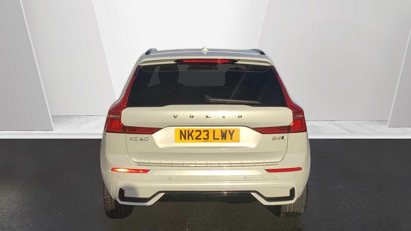 Used Volvo XC60 2023 for sale - 77215999: Photo 9