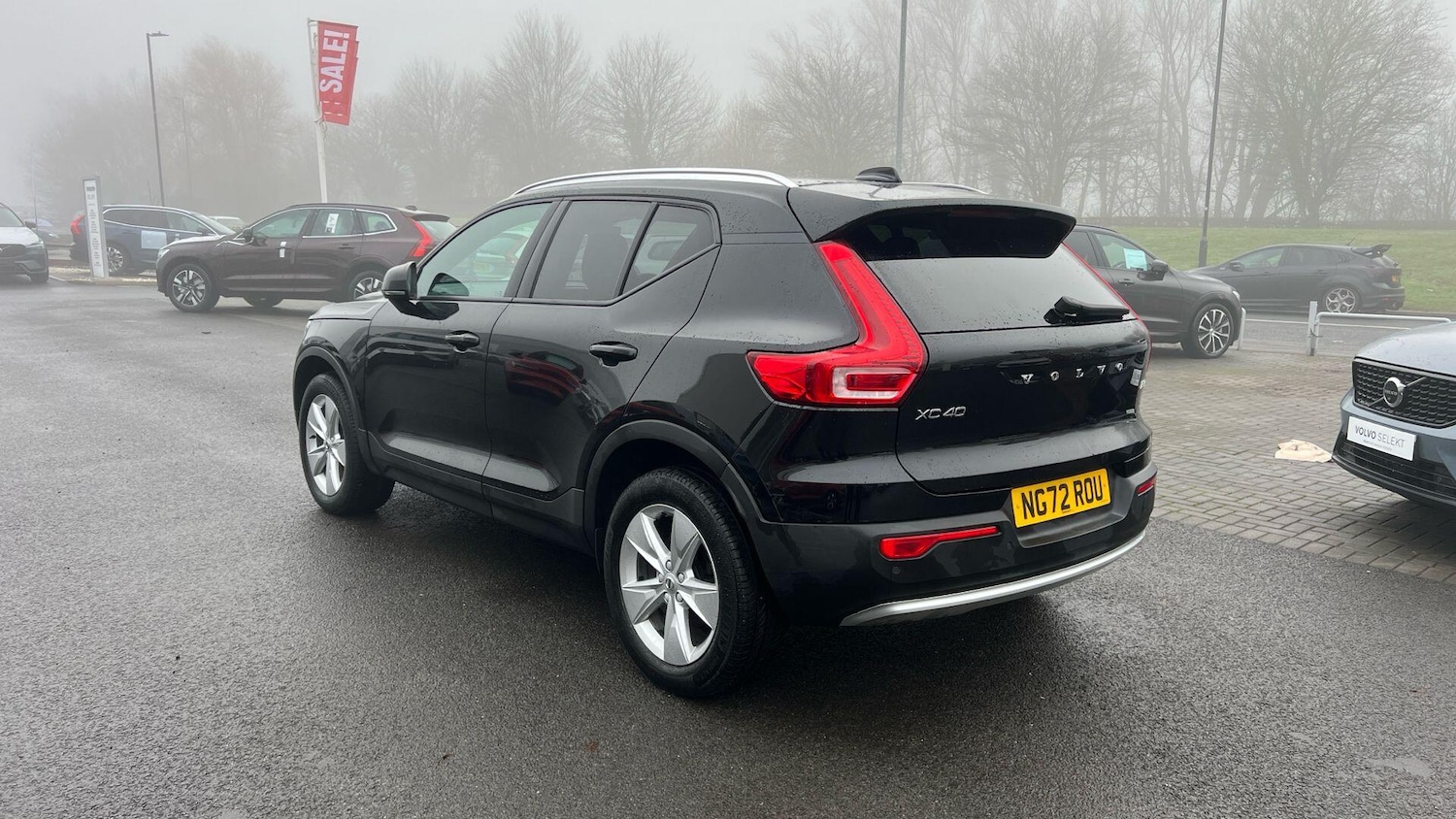 Used Volvo XC40 2023 for sale - 77358576: Photo 3