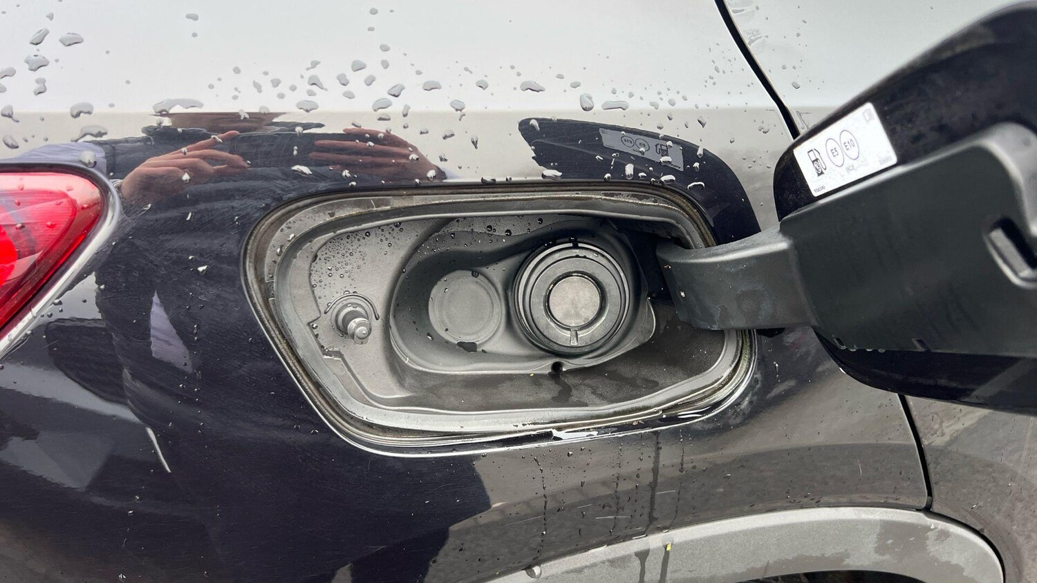 Used Volvo XC40 2023 for sale - 77358576: Photo 38