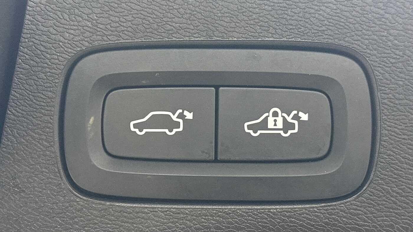 Used Volvo XC60 2025 for sale - 77479428: Photo 19