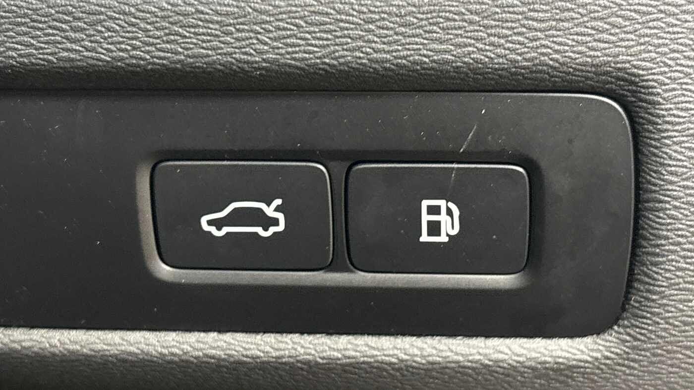 Used Volvo XC60 2025 for sale - 77479428: Photo 30