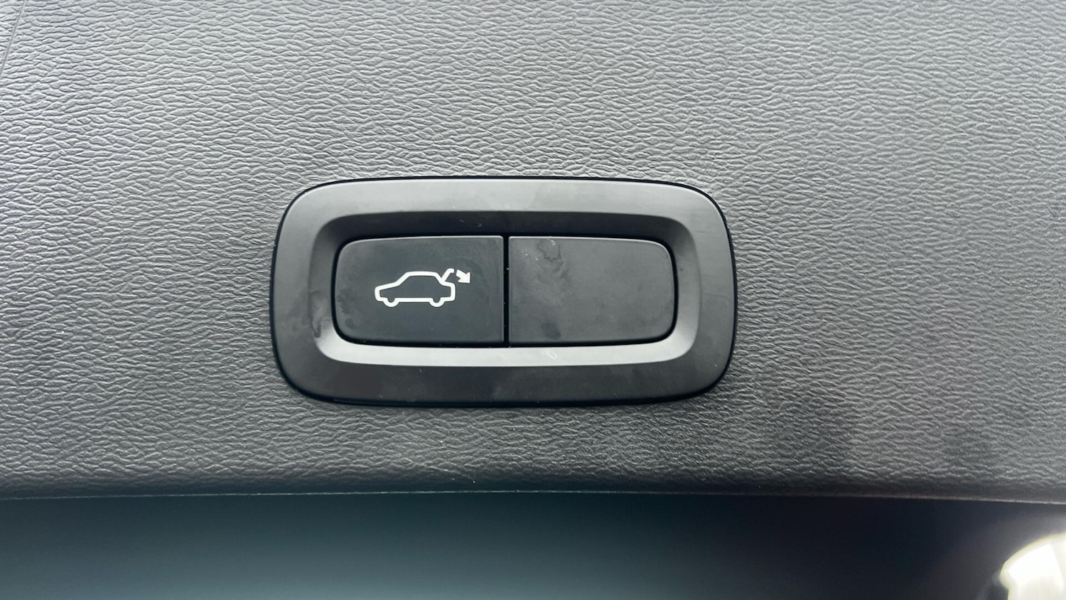 Used Volvo XC40 2020 for sale - 77441182: Photo 34