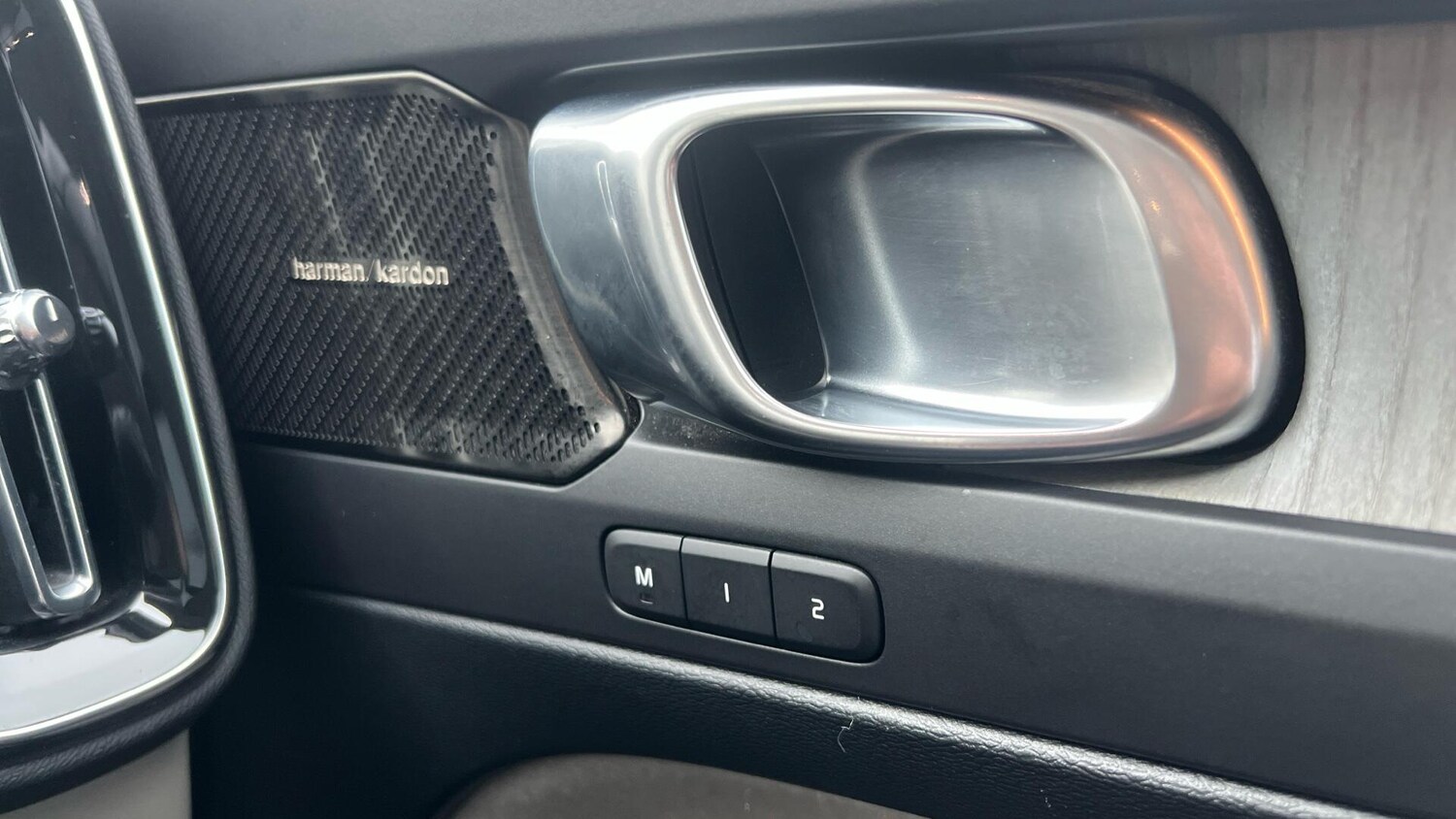 Used Volvo XC40 2020 for sale - 77441182: Photo 36