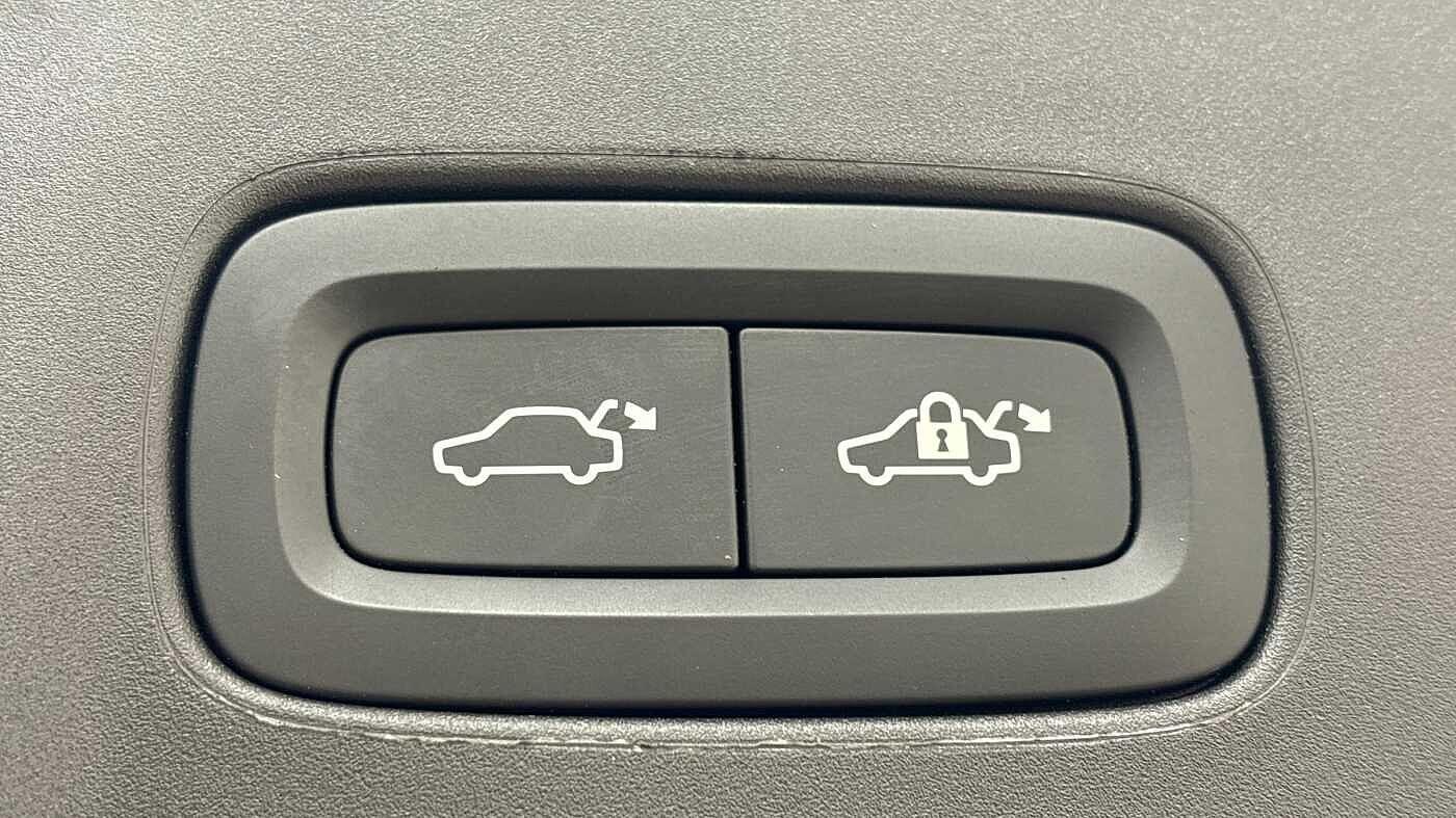 Used Volvo V90 2025 for sale - 77242751: Photo 18