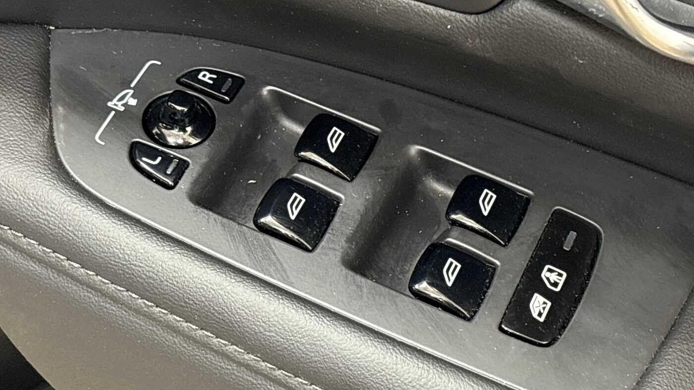 Used Volvo V90 2025 for sale - 77242751: Photo 24