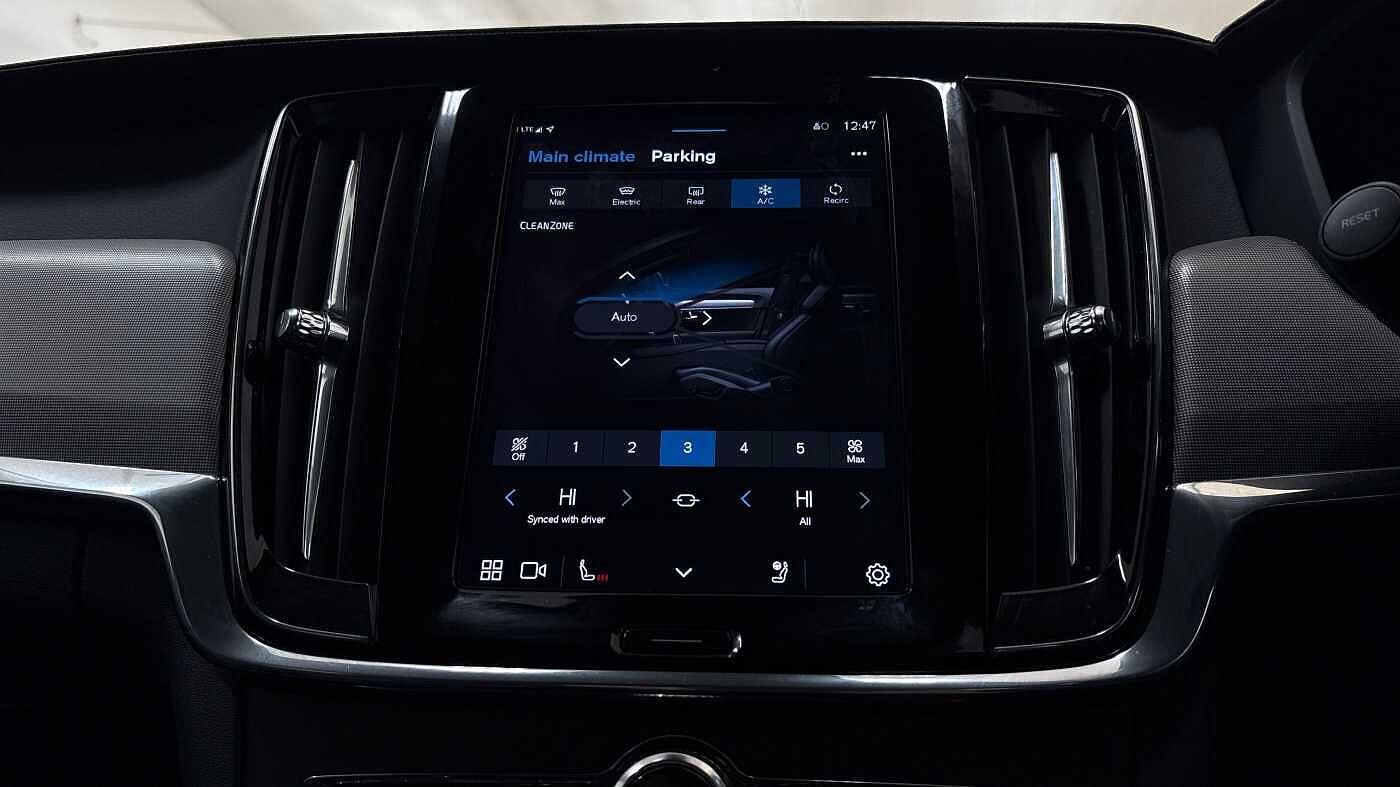 Used Volvo V90 2025 for sale - 77242751: Photo 38