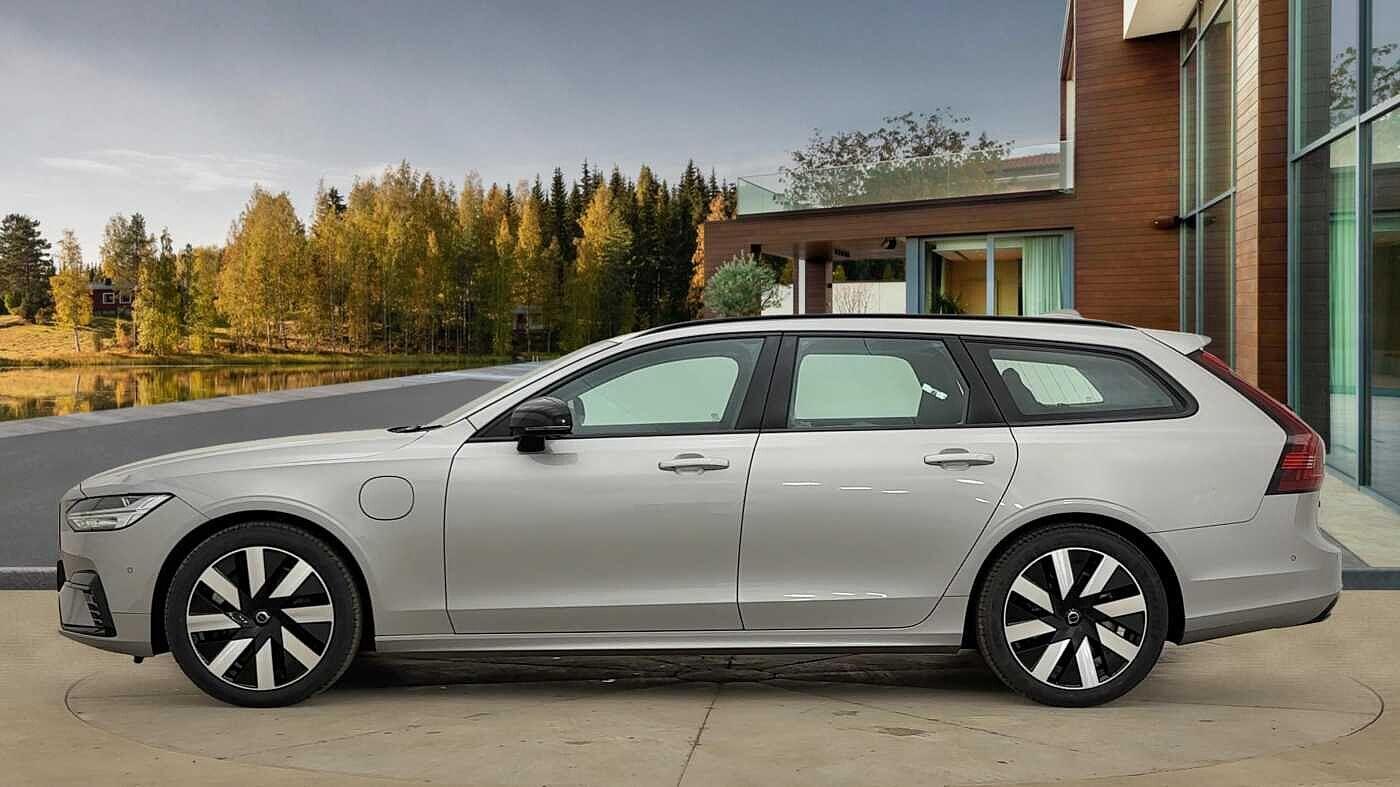 Used Volvo V90 2025 for sale - 77242751: Photo 6
