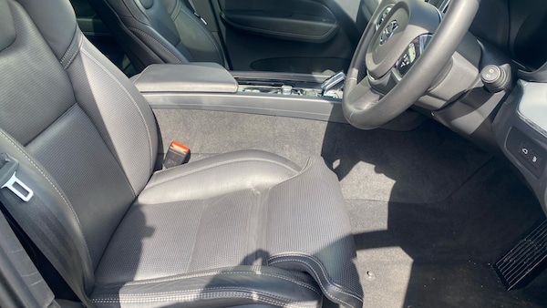 Used Volvo XC60 2024 for sale - 76152095: Photo 31